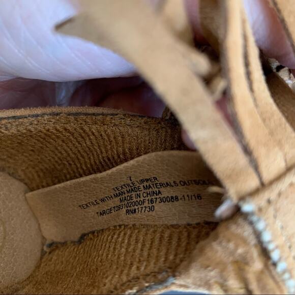 Cat & Jack Tan Faux Suede Fringe Sandals - Picture 4 of 6